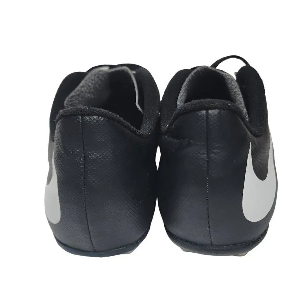 Nike Jr‎ Kid's Black And White Bravata FG Soccer Cleats Athletic Shoes Size 5Y